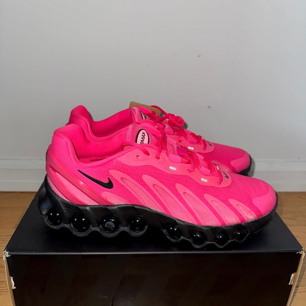 Nike Air Max DN8 Sneakers